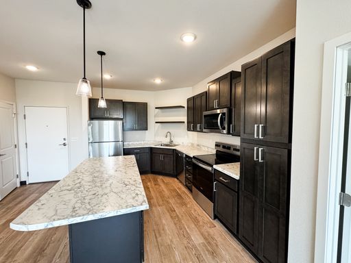 Listing photo thumbnail