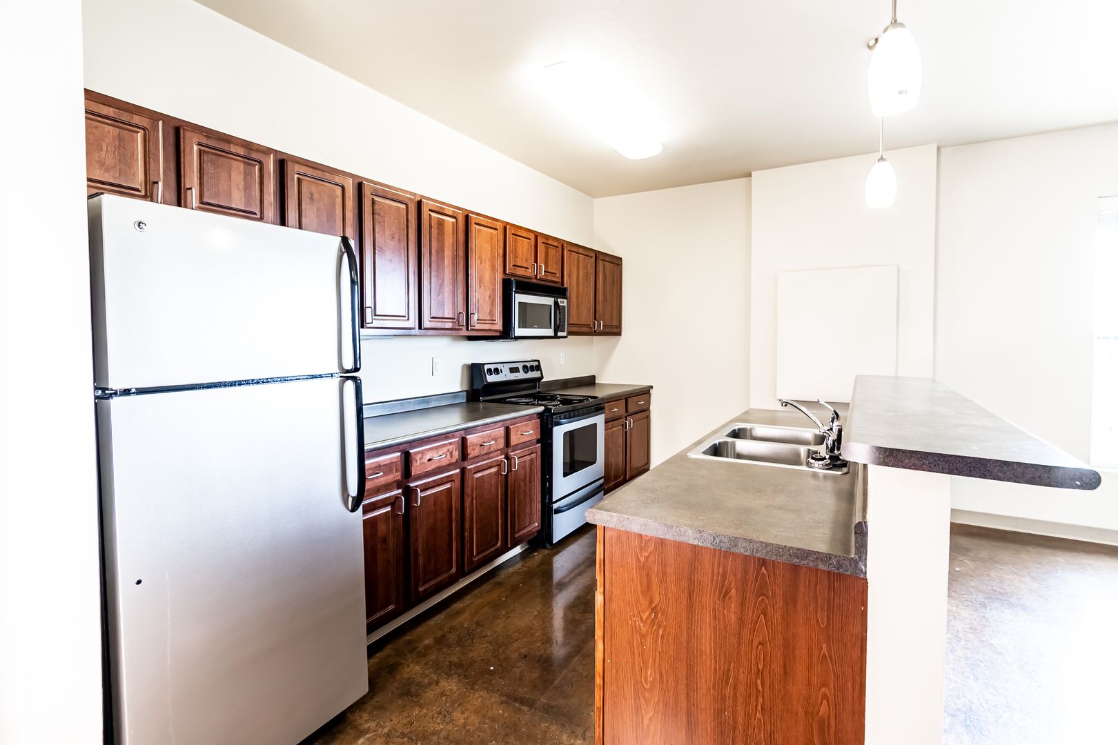 Fargo Apartment: 1919 N University Dr