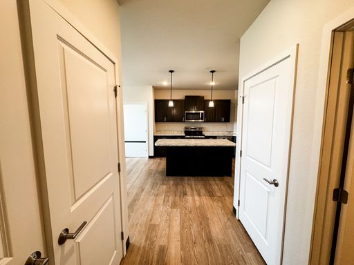 Listing photo thumbnail