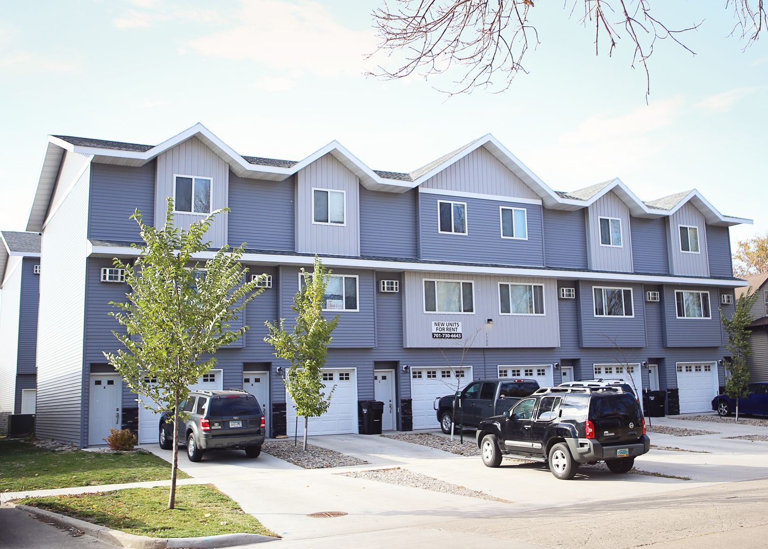 Fargo Apartment: 1017 & 1021 16th ST N/ 1120 & 1122 17th St N