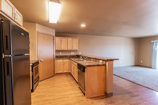 4421 12th St W, Unit 110, Dickinson, ND 58601