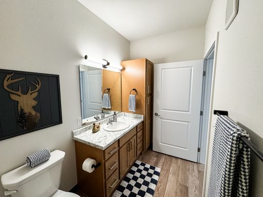 Listing photo thumbnail