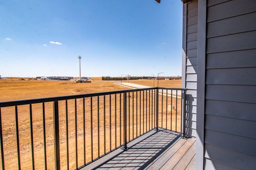 Listing photo thumbnail