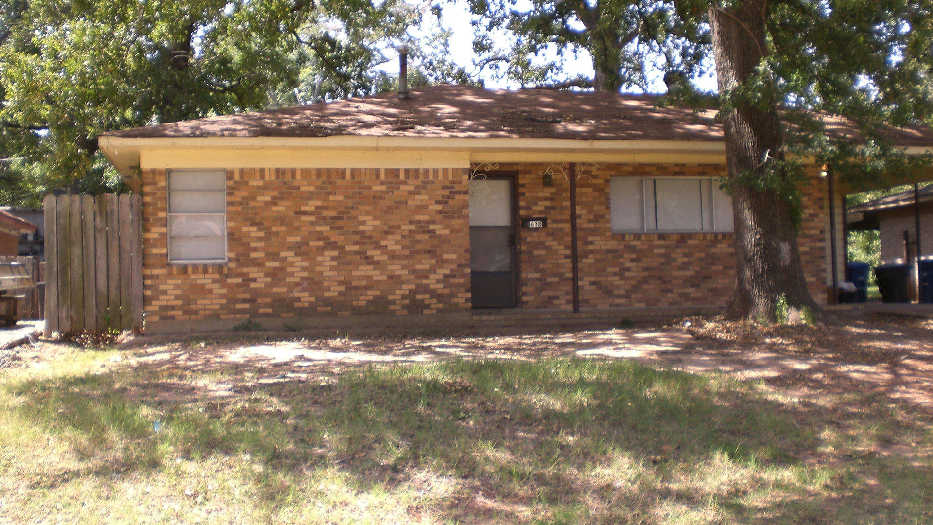 Shreveport House: 638 Bringhurst Drive
