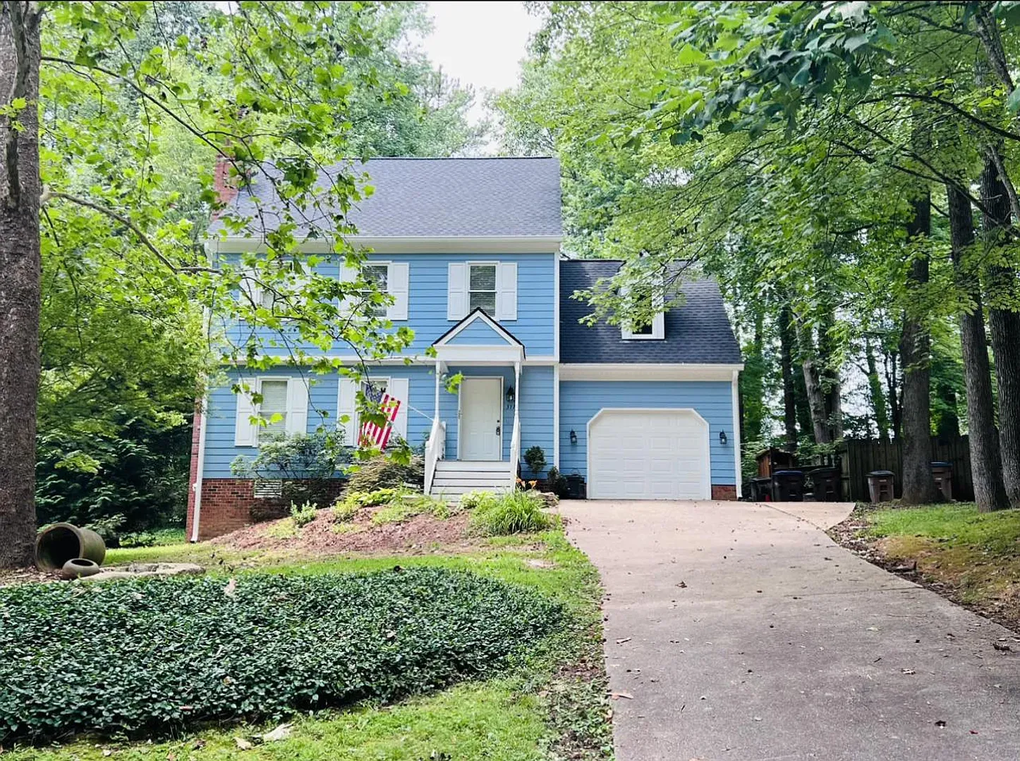 Wake Forest House: 317 Amherst Creek Drive
