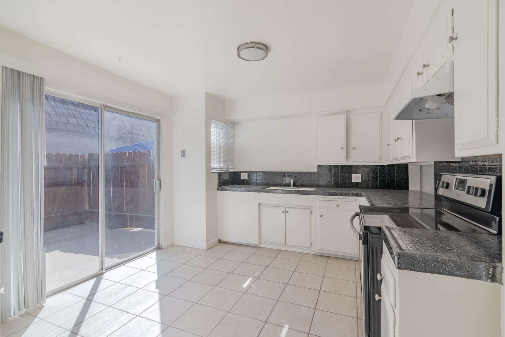 Bakersfield Apartment: 3600-3610 Dana Street