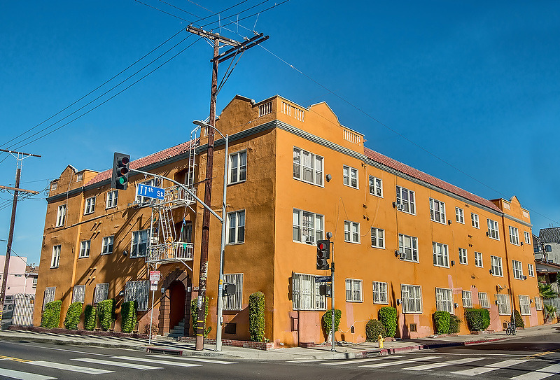 Los Angeles Apartment: 1056 S. Normandie Avenue