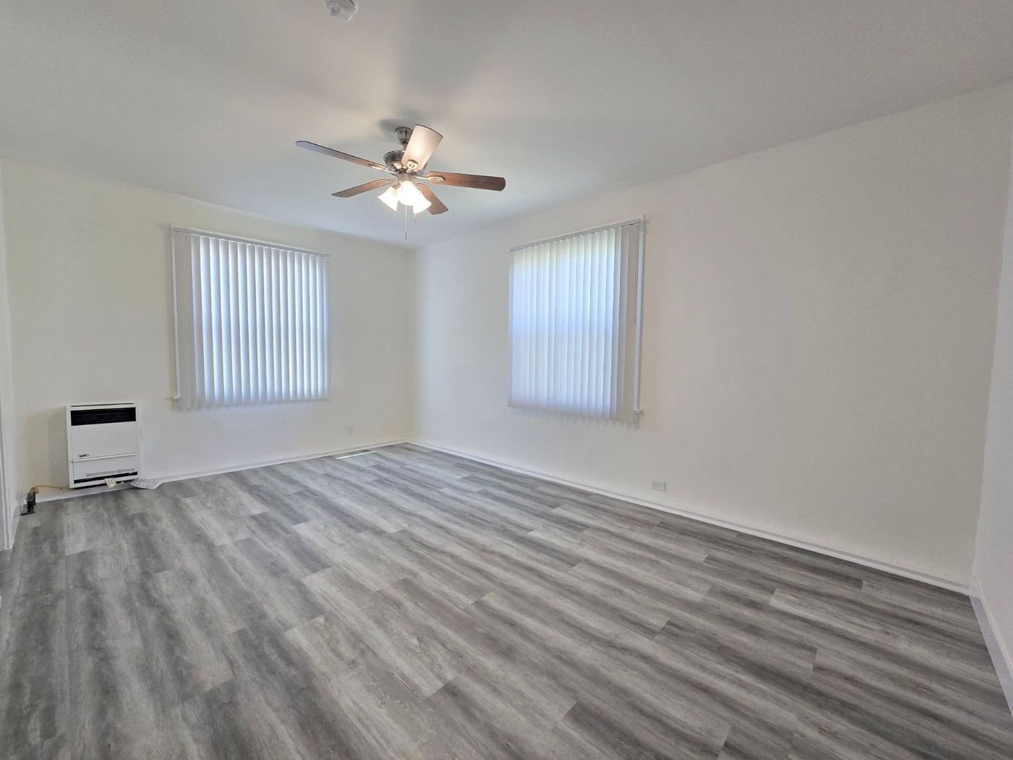 Los Angeles Apartment: 341 South Alvarado