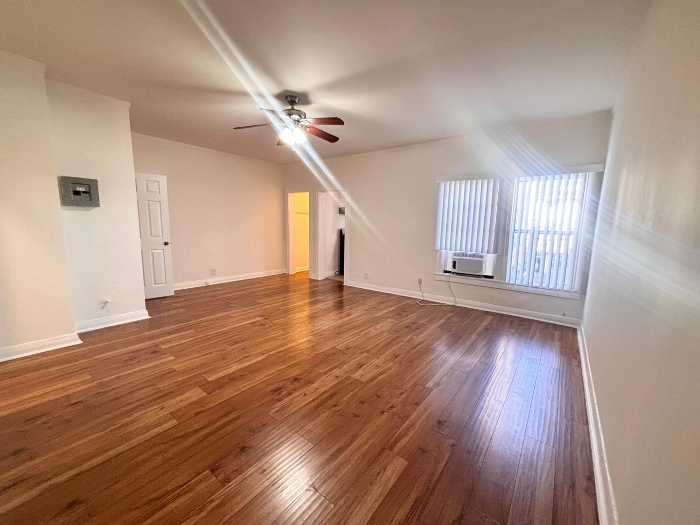 Los Angeles Apartment: 1056 S. Normandie Avenue