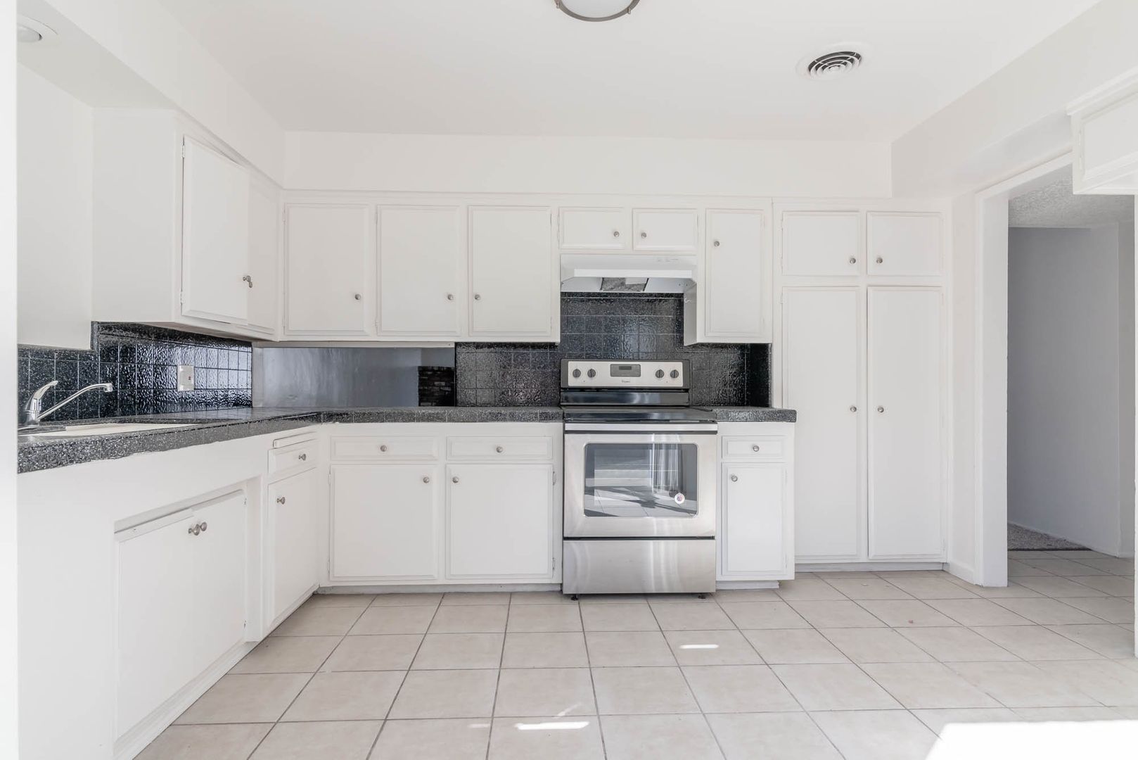 Bakersfield Apartment: 3600-3610 Dana Street