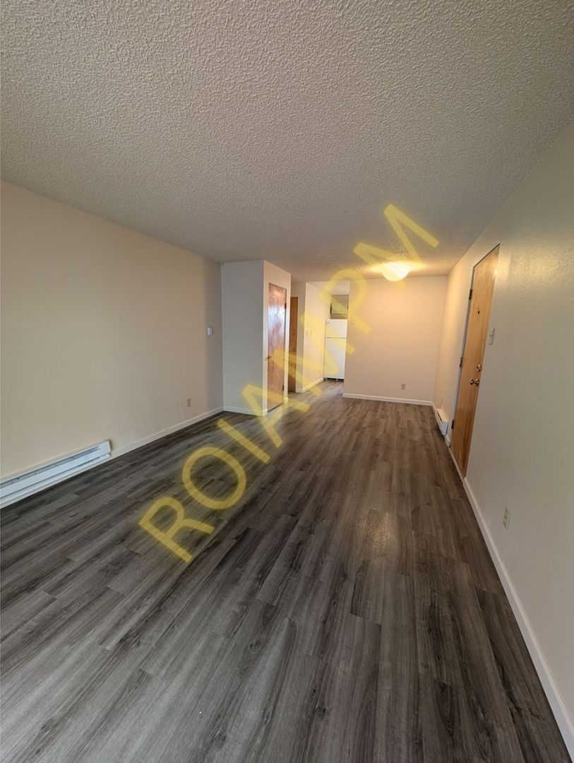 Twin Falls Apartment: 409 2nd Ave E