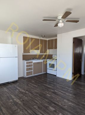 Charming 1 Bed / 1 Bath Duplex Apartment – 119 Main St, Hazelton, ID