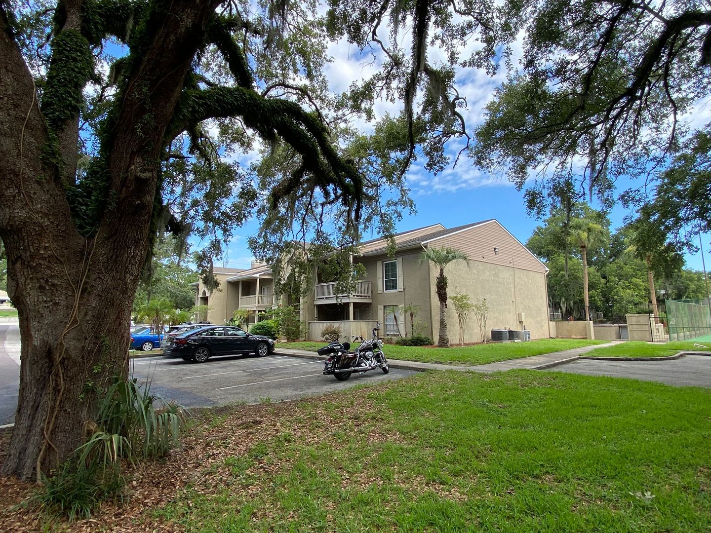Altamonte Springs House: 455 Wymore rd. Unit #100.