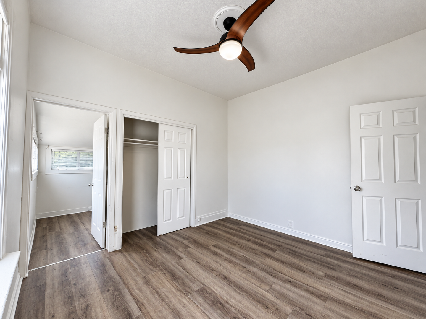 Charming SPACIOUS 2 Bedroom CONDO Apartment in the Heart of Salt Lake City 9 of 11
