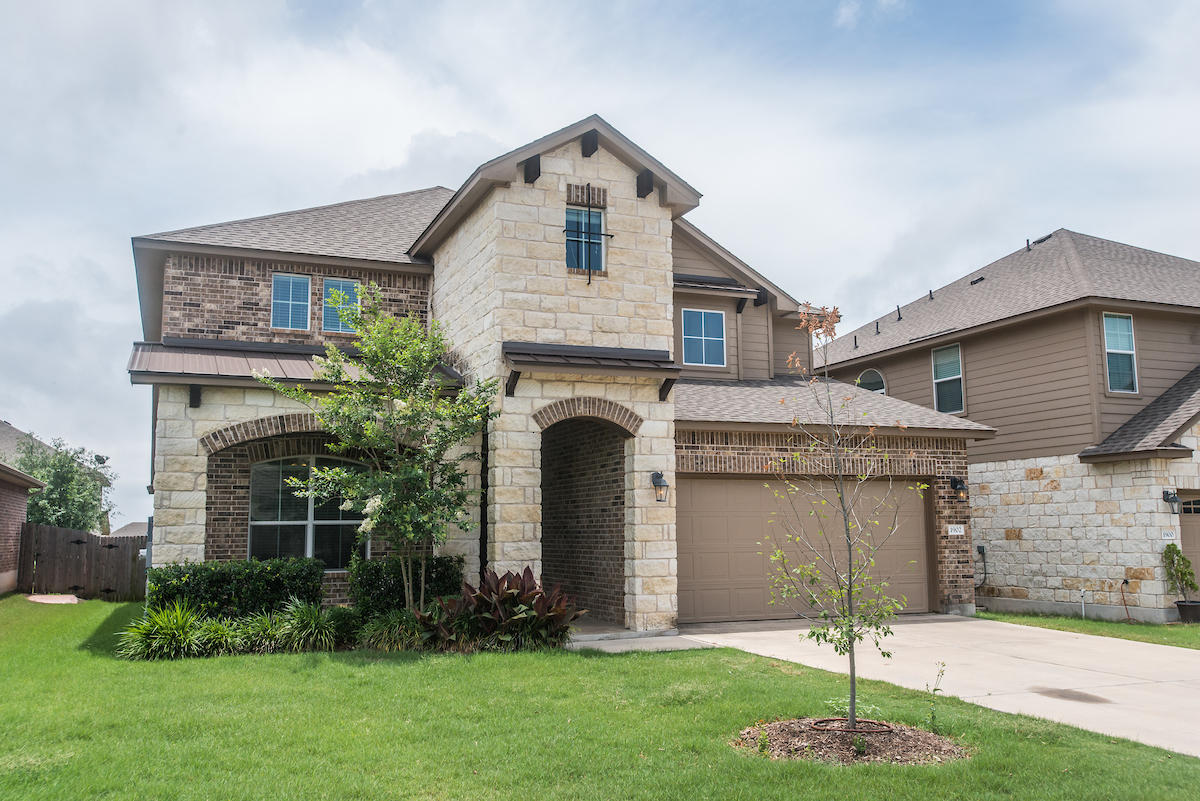 Cedar Park House: 1902 Laminar Creek Road