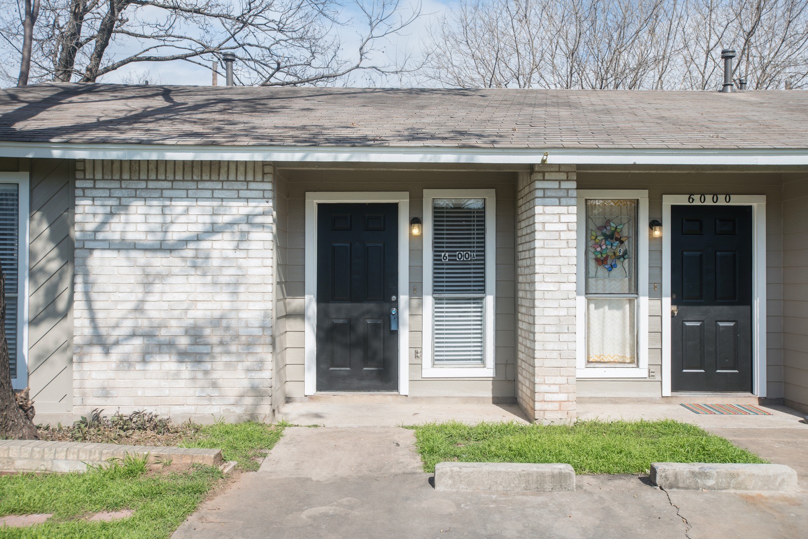 Austin Multiplex: 6000 Tracy Lynn Lane