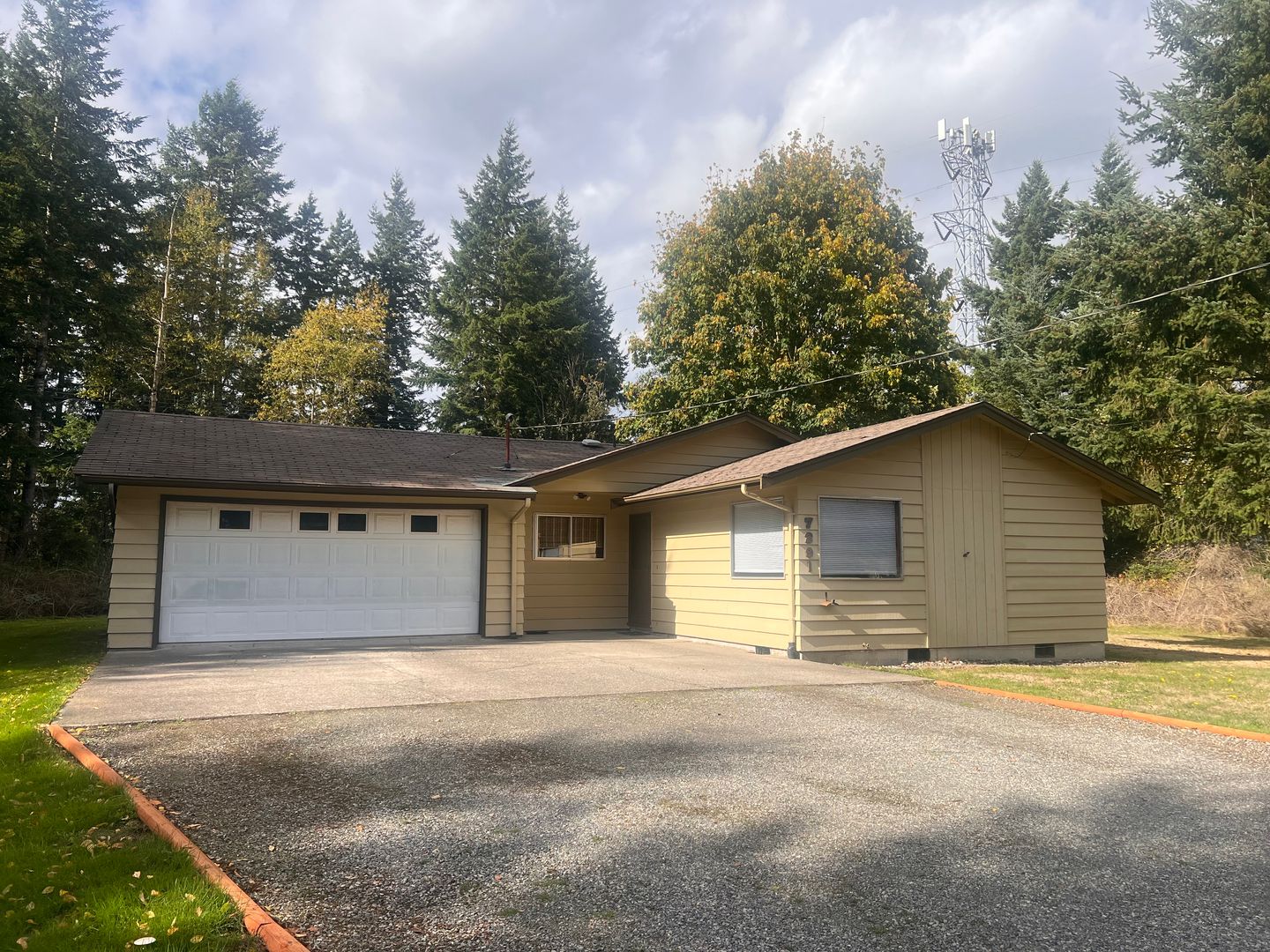 Ferndale House: 7291 Faris Rd