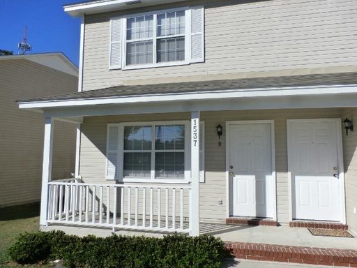 2 BEDROOM | 1½ BATH DUPLEX IN REMERTON – photo 1