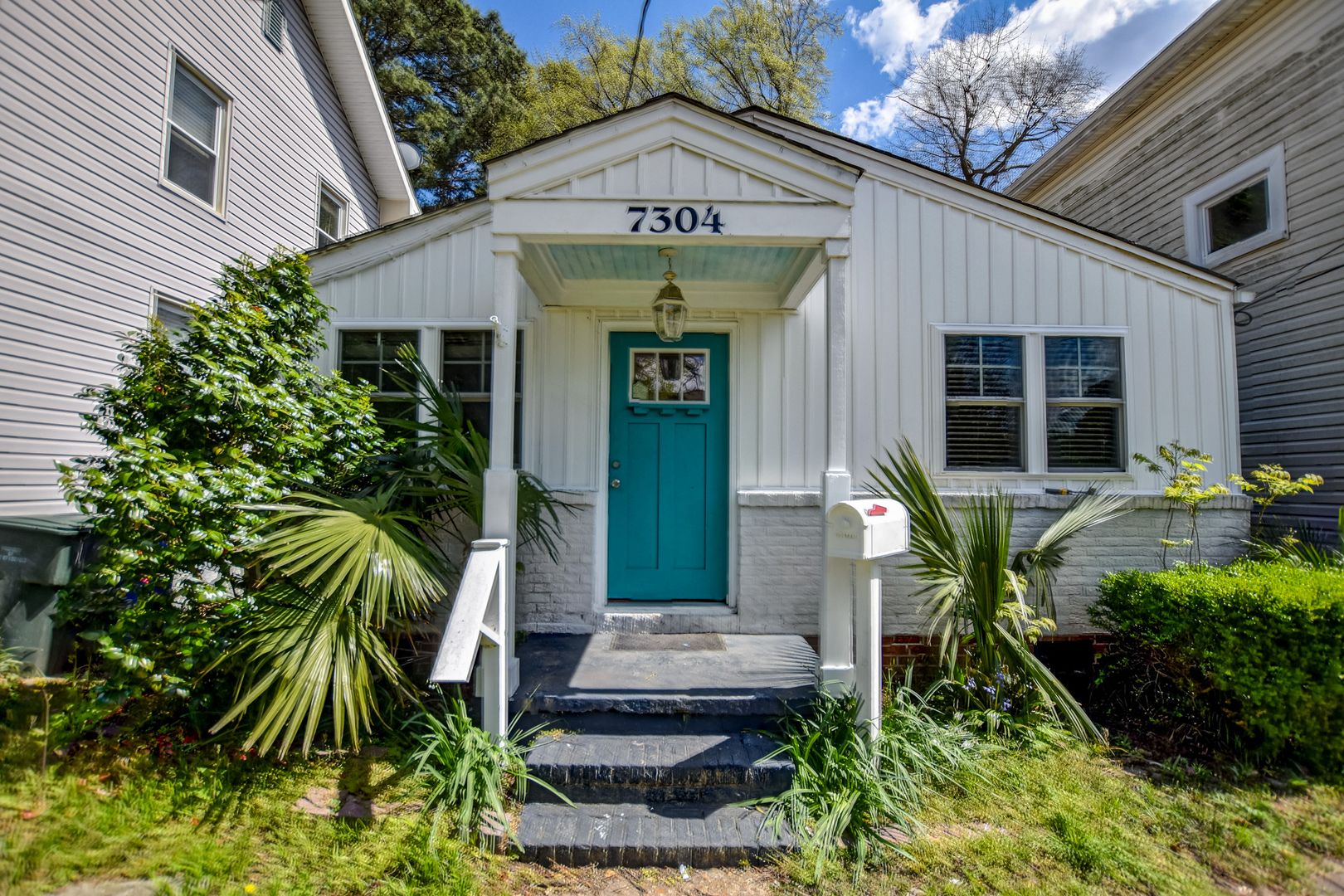 Norfolk House: 7304 Major Ave