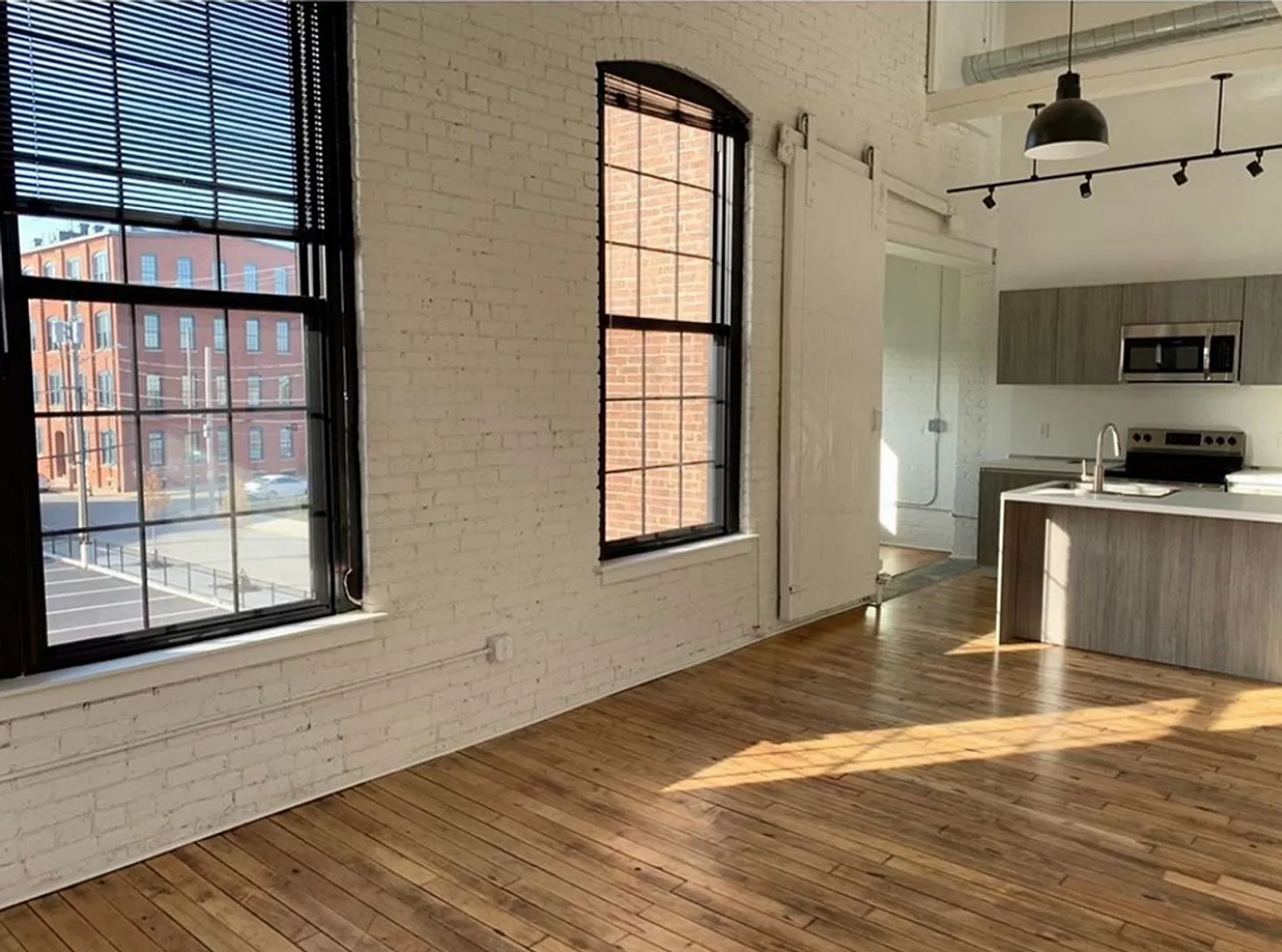 Providence Apartment: 50 Sprague Street