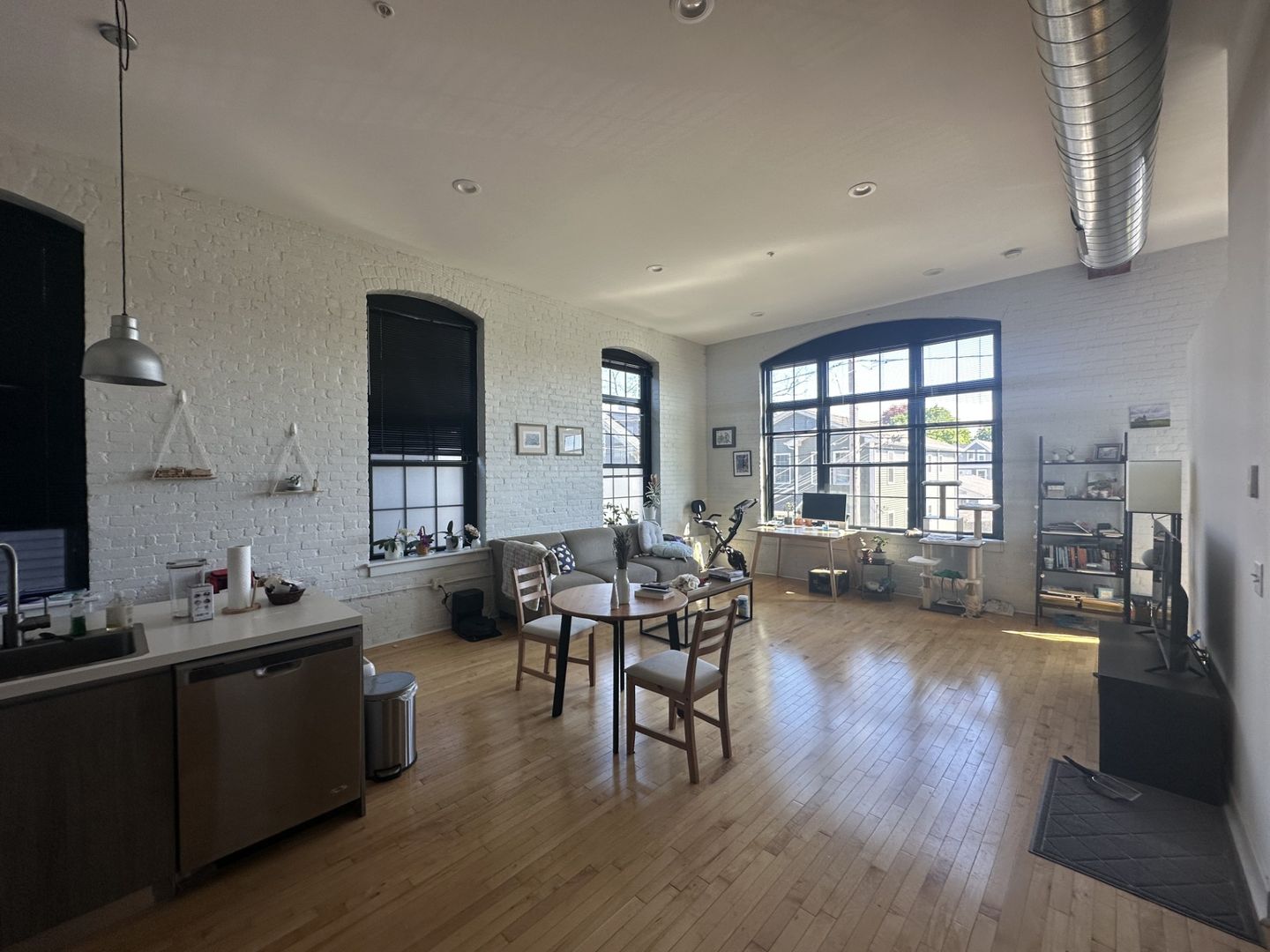 Providence Apartment: 55 Cromwell St