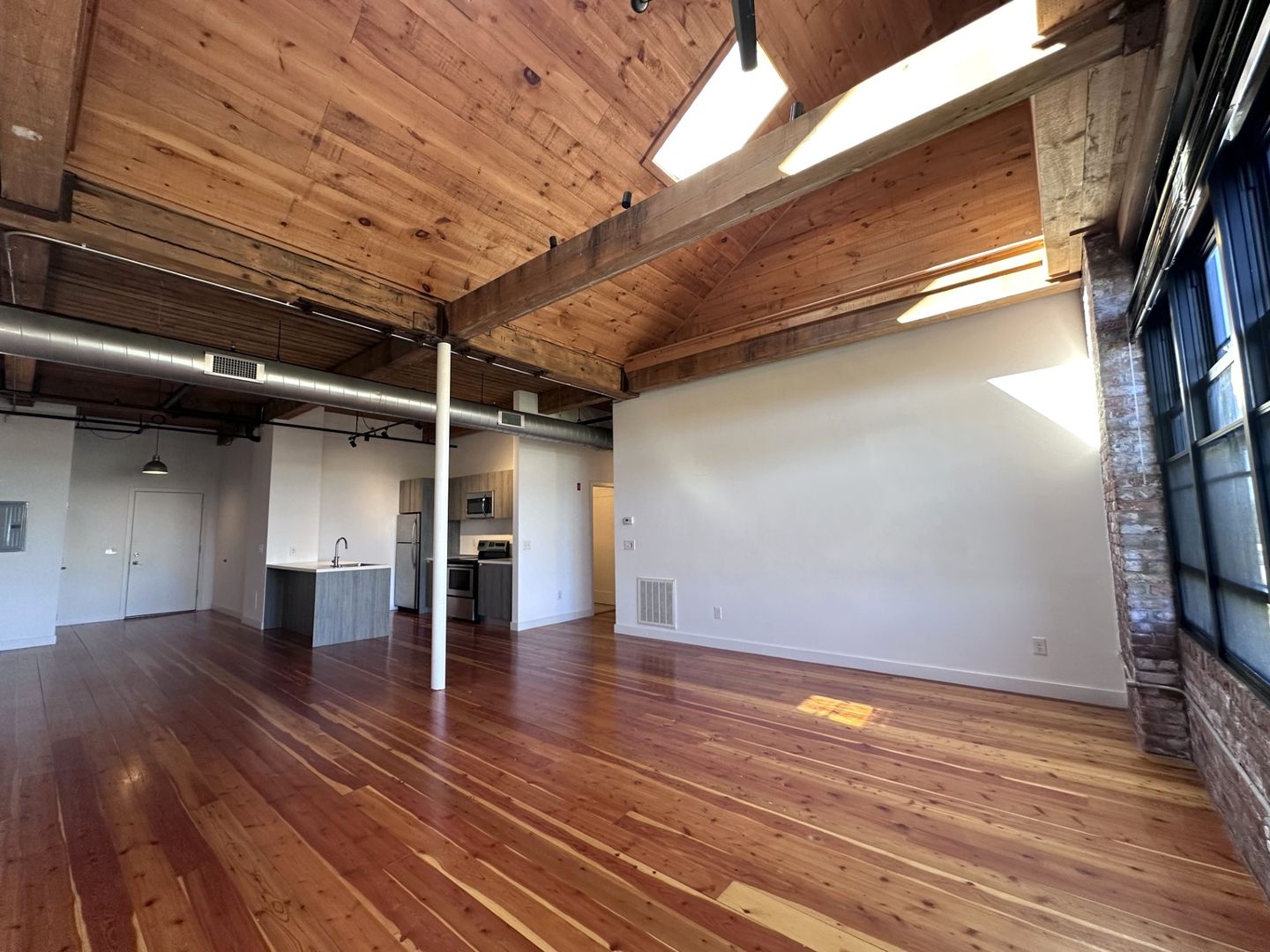 Providence Apartment: 19 Harrison Street