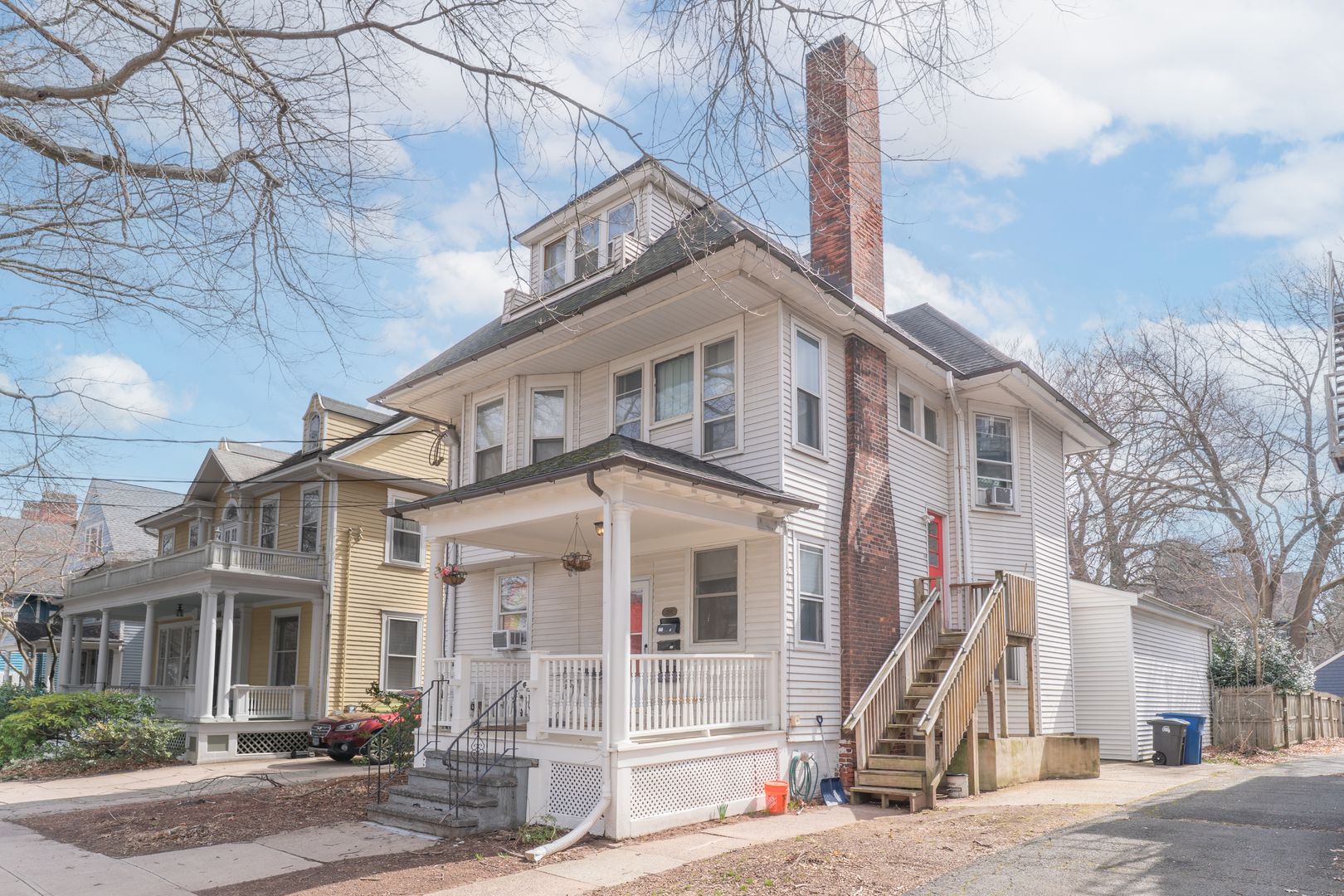 New Haven Apartment: 208 Canner Street