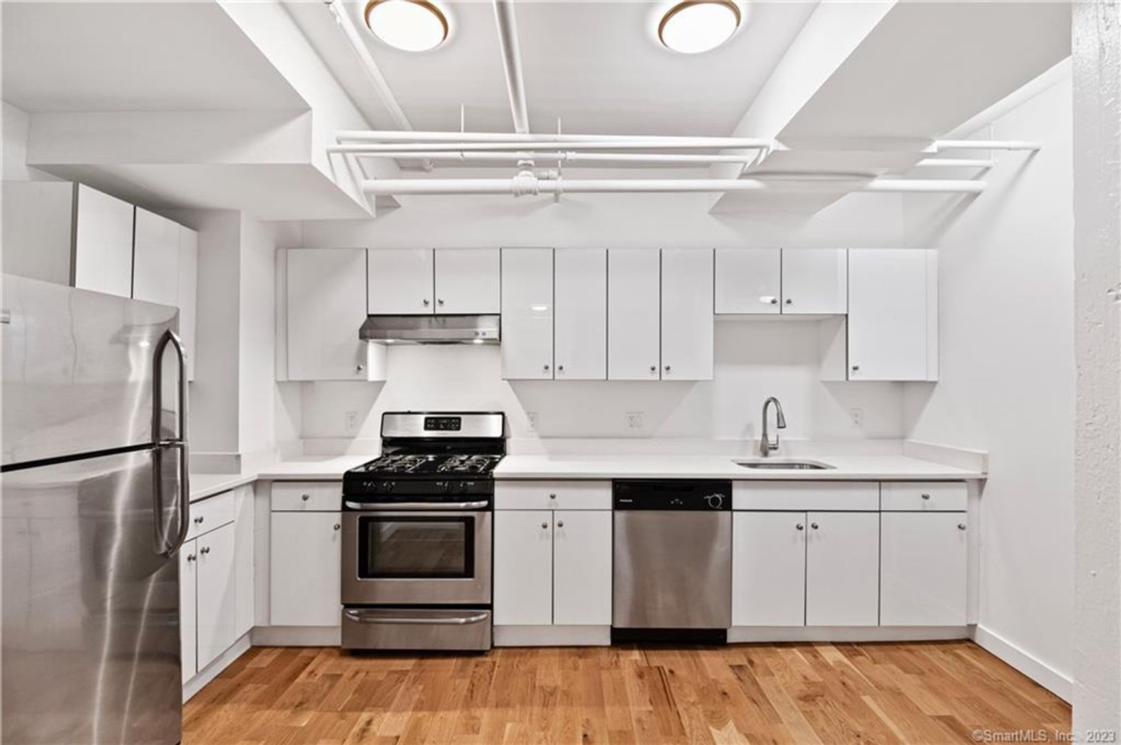 New Haven Apartment: 441 Chapel Street