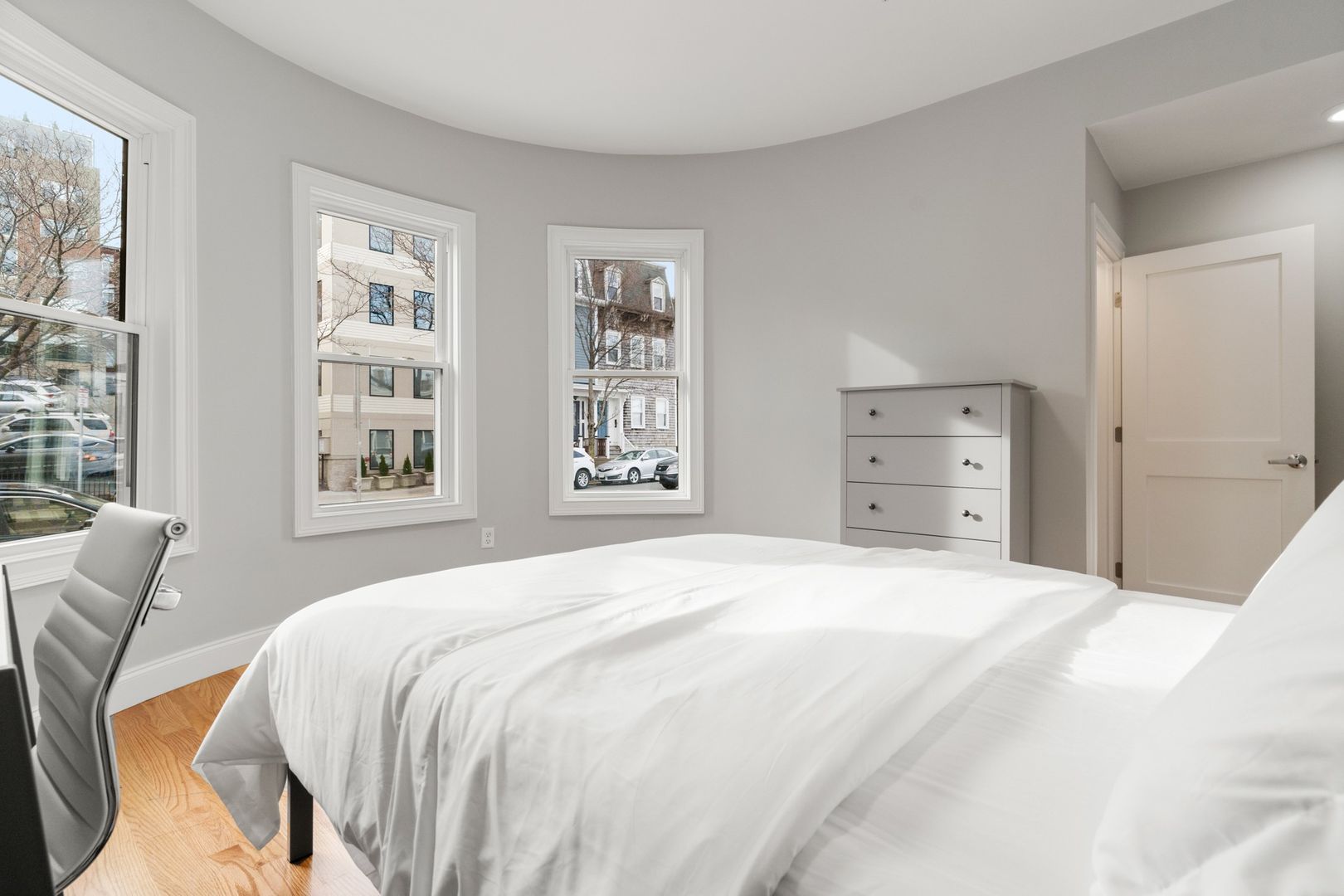 South Boston Apartment: 36 Emerson Street