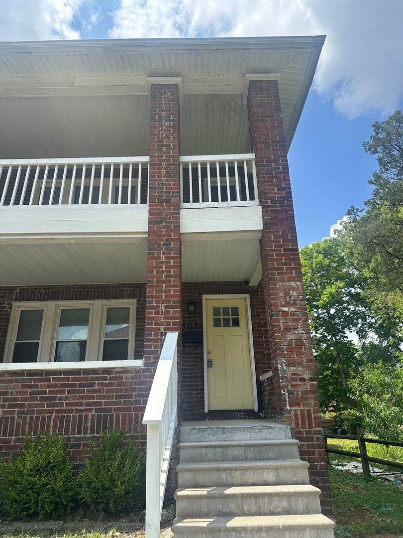 Columbus Apartment: 503-505 Berkeley Road