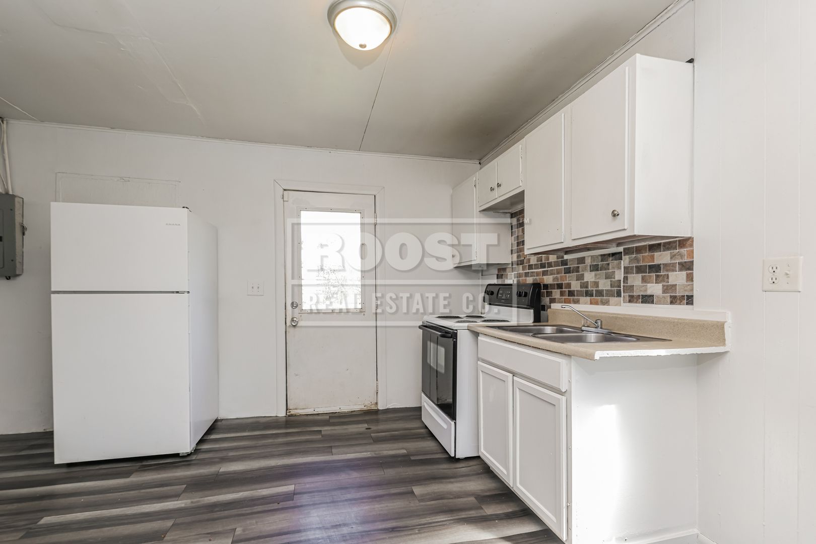 Springfield House: 1016 Heard Ave