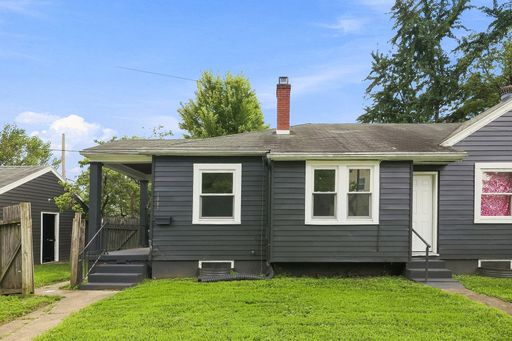 Two Bed One Bath in Dayton! – photo 1