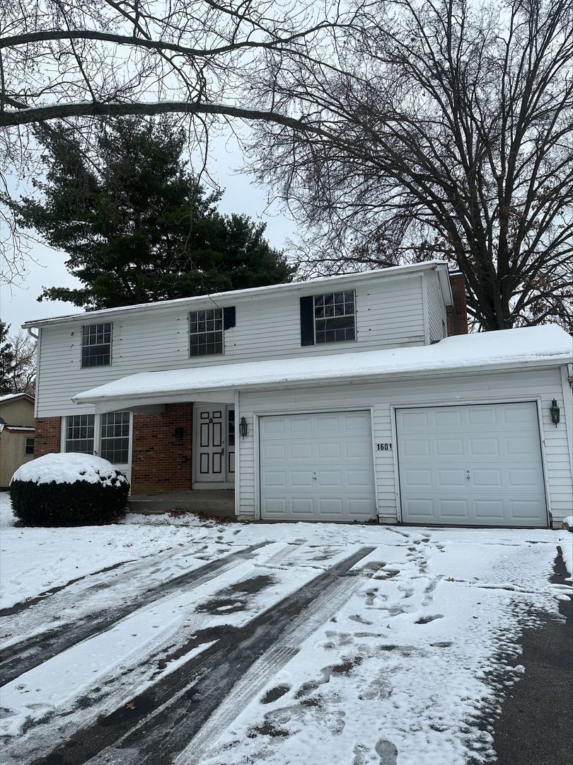 Columbus House: 1601 E Sandalwood Pl