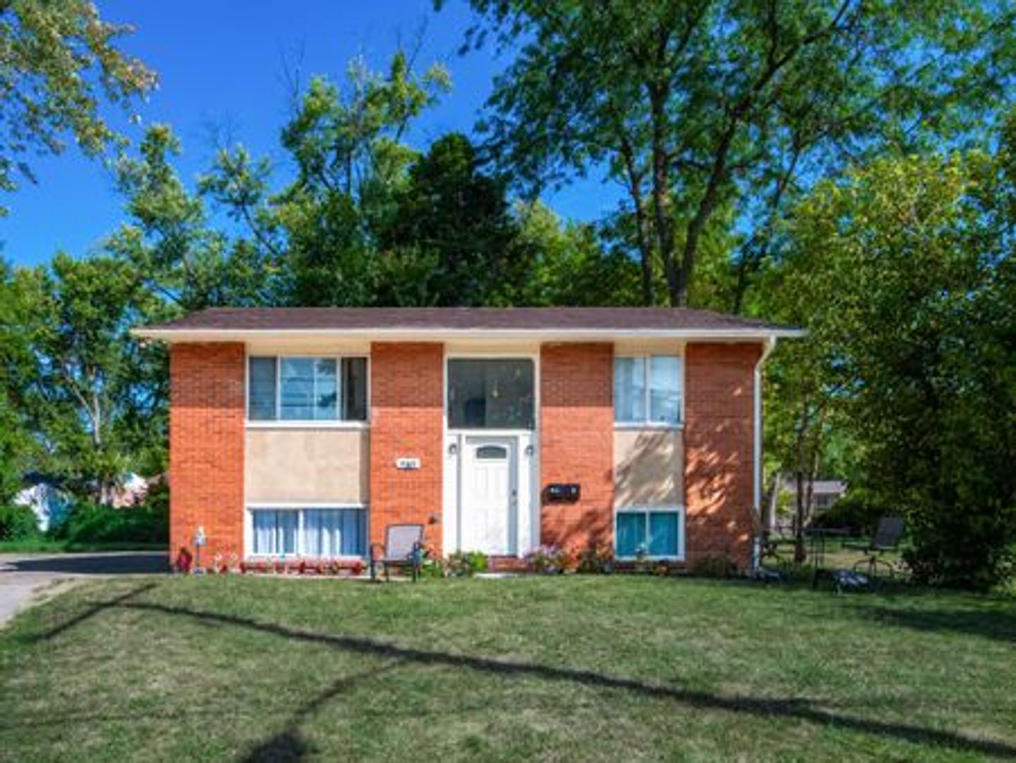 Columbus Apartment: 780 Moon Road Unit A and Unit B