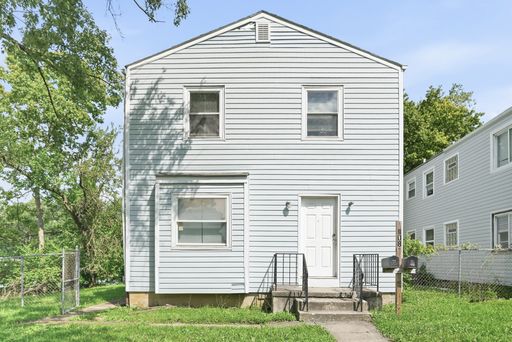 Nice 2 Bedroom and 1 Bath First Floor Apartment in the Columbus, OH! – photo 1