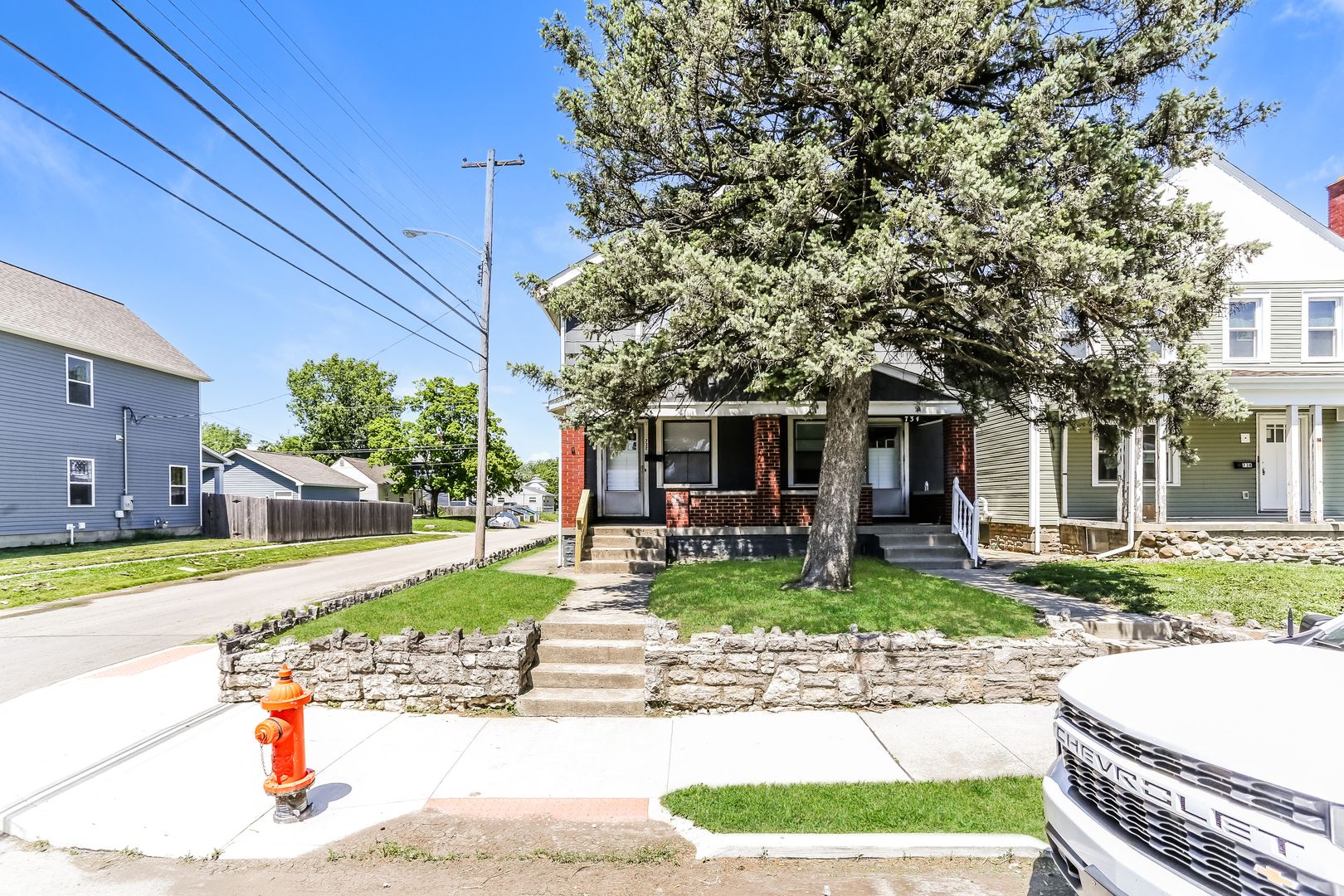 Columbus Apartment: 732-734 Deshler Ave.