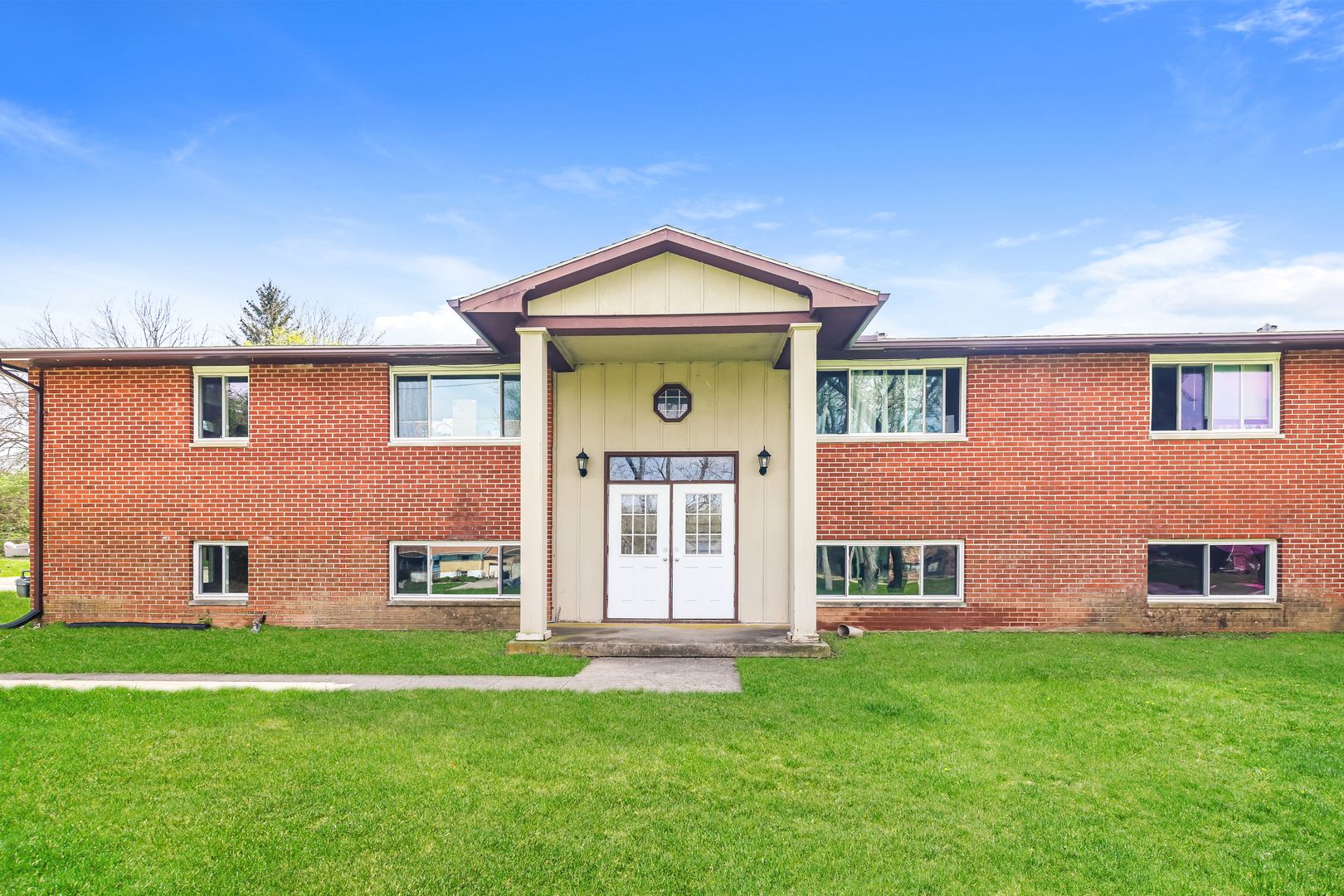 Enon Apartment: 6533-6545 Conway Drive