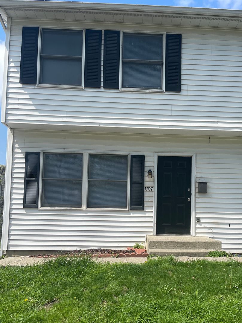 Columbus House: 1107 Sidney St.