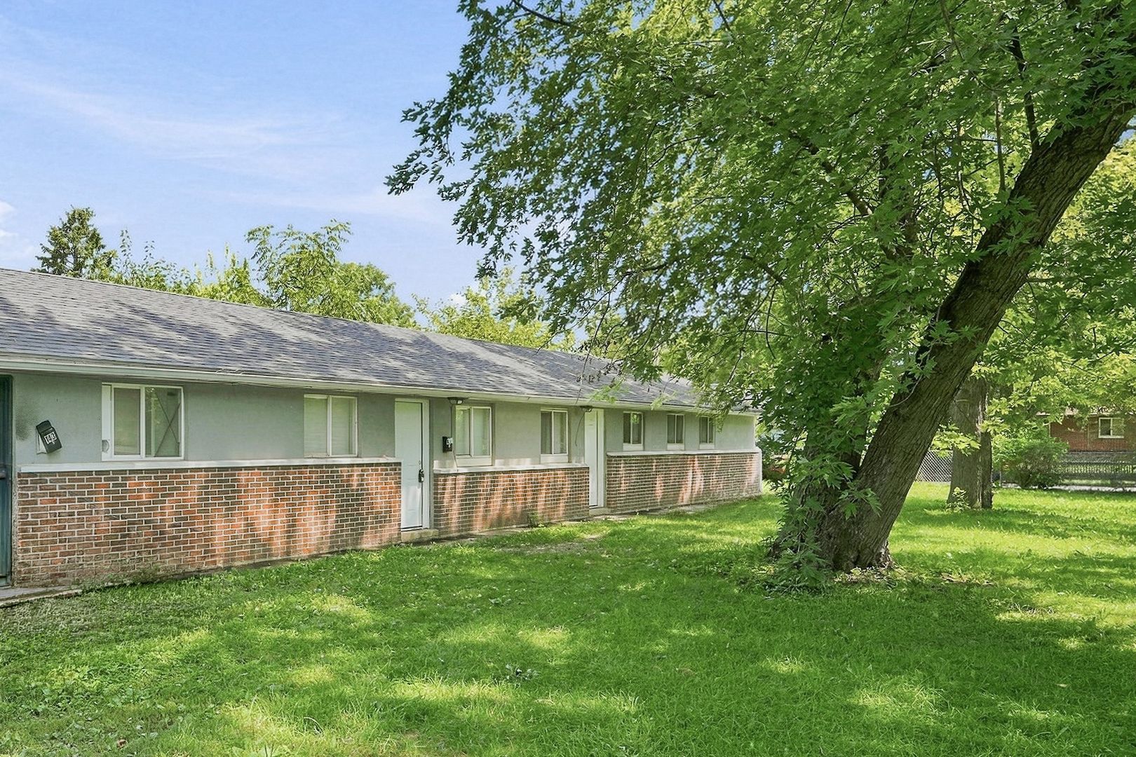 Columbus Apartment: 143 Stevens Ave