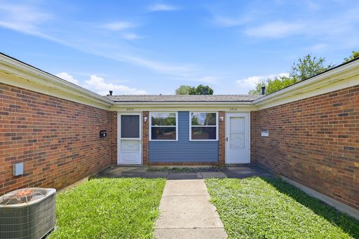 Two Bed One Bath Apartment located in Springfield!