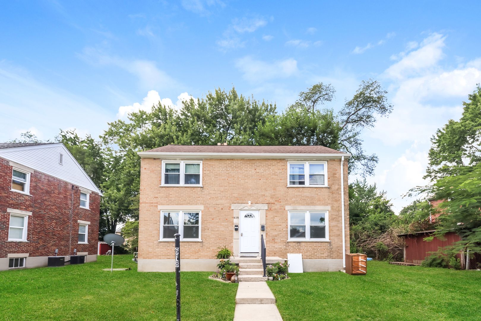 Xenia Apartment: 618-618 1/2 Lucas Drive