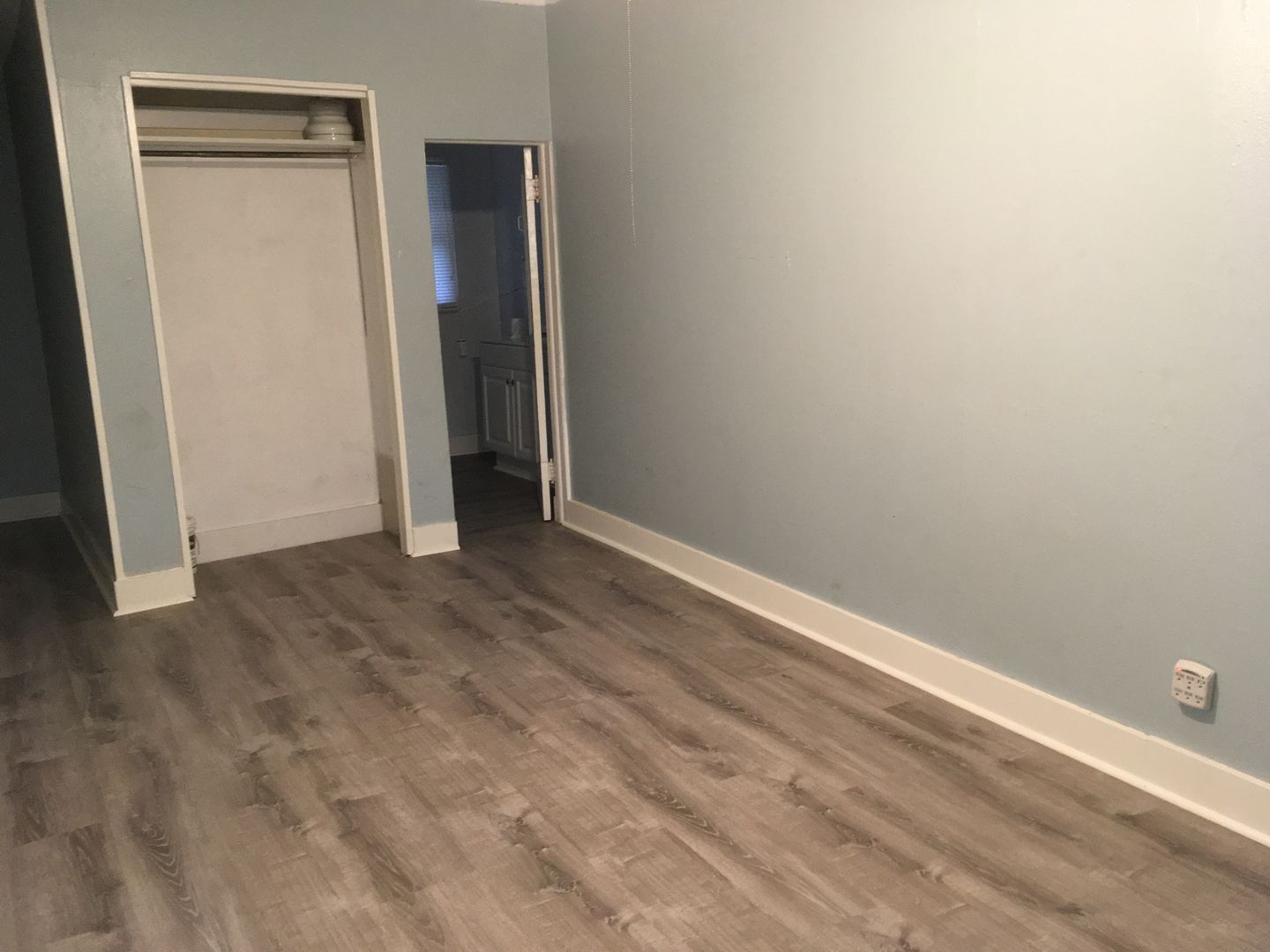 1225 17th St W , Bradenton, FL 34205