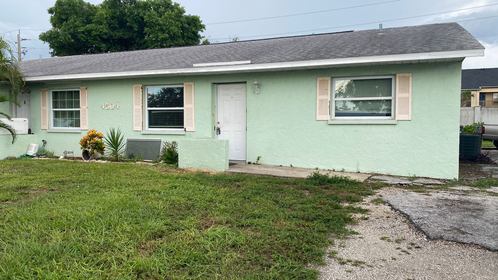 Bradenton Apartment: 4504 68th Street W #B