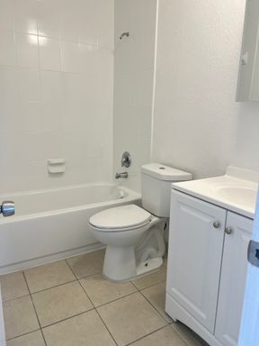 Move-In Ready! Quick Approval! – photo 1