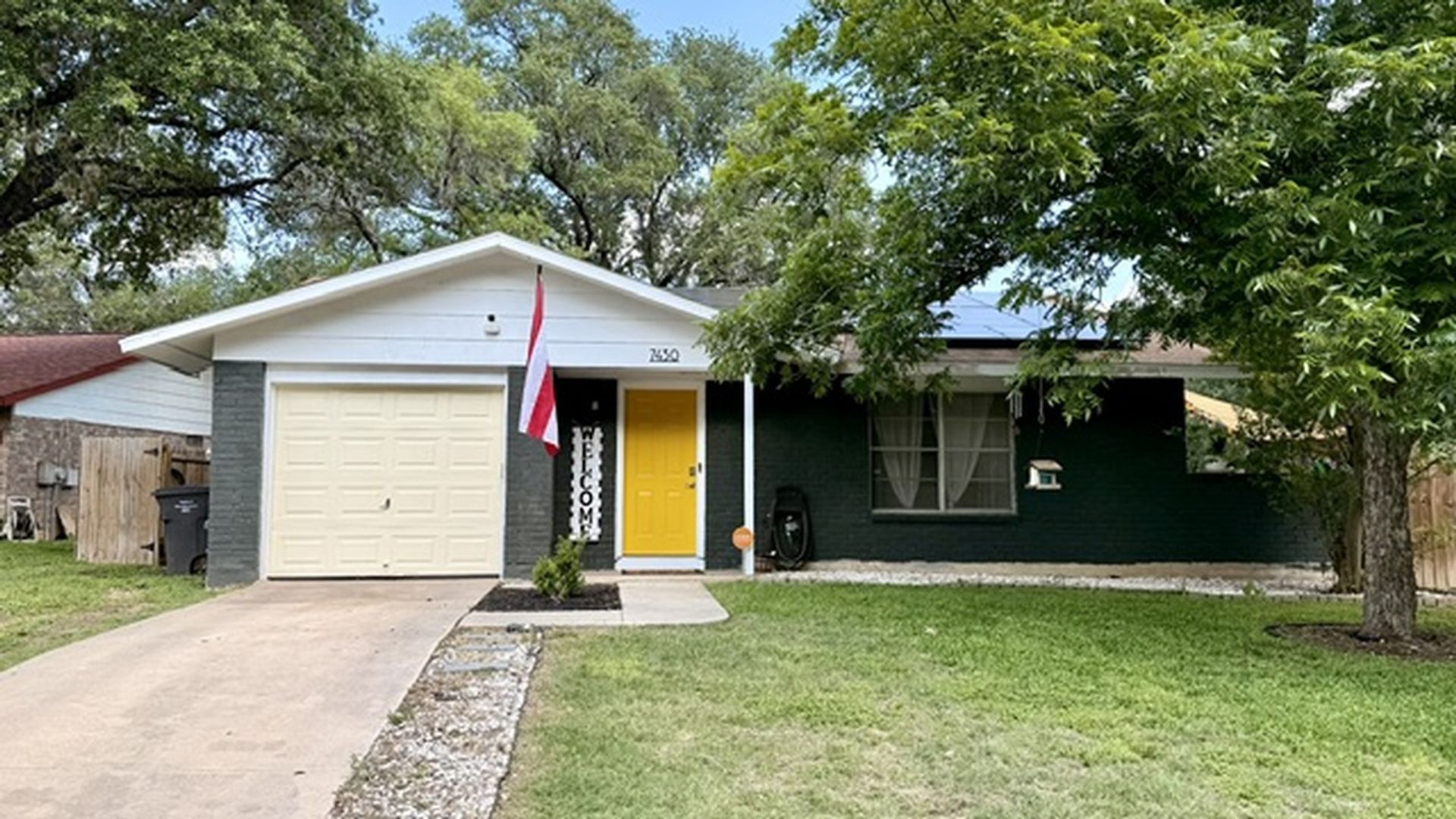 San Antonio House: 7430 Saddlewood St
