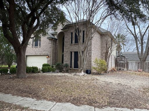In Converse Texas 4 Bedroom 2 Bath Plus 2 Living Areas & Plenty of Storage Space! – photo 1