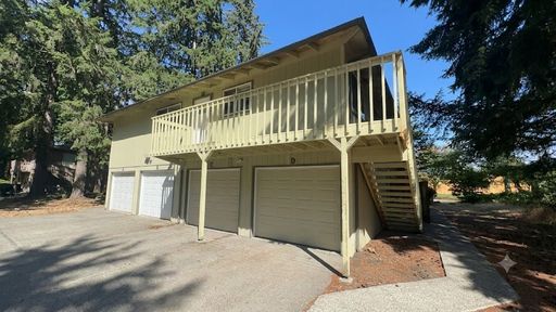 Charming 2-Bedroom Home in the Heart of Lacey! – photo 1