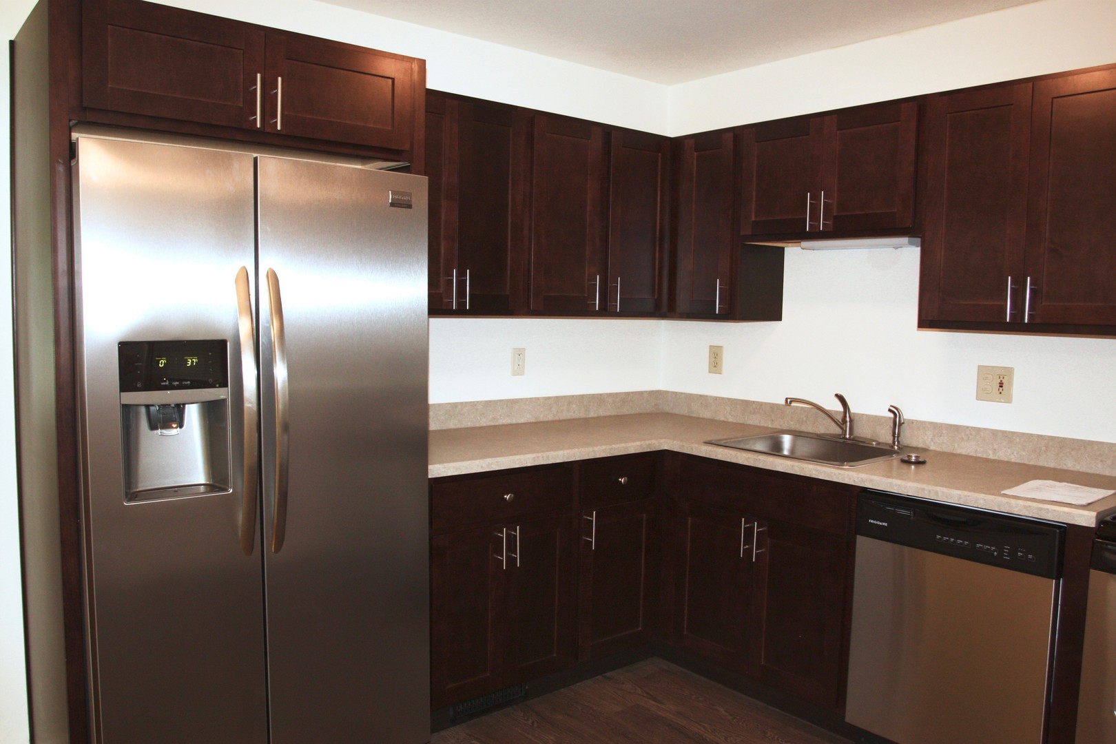 Niskayuna Apartment: Kabalian Drive