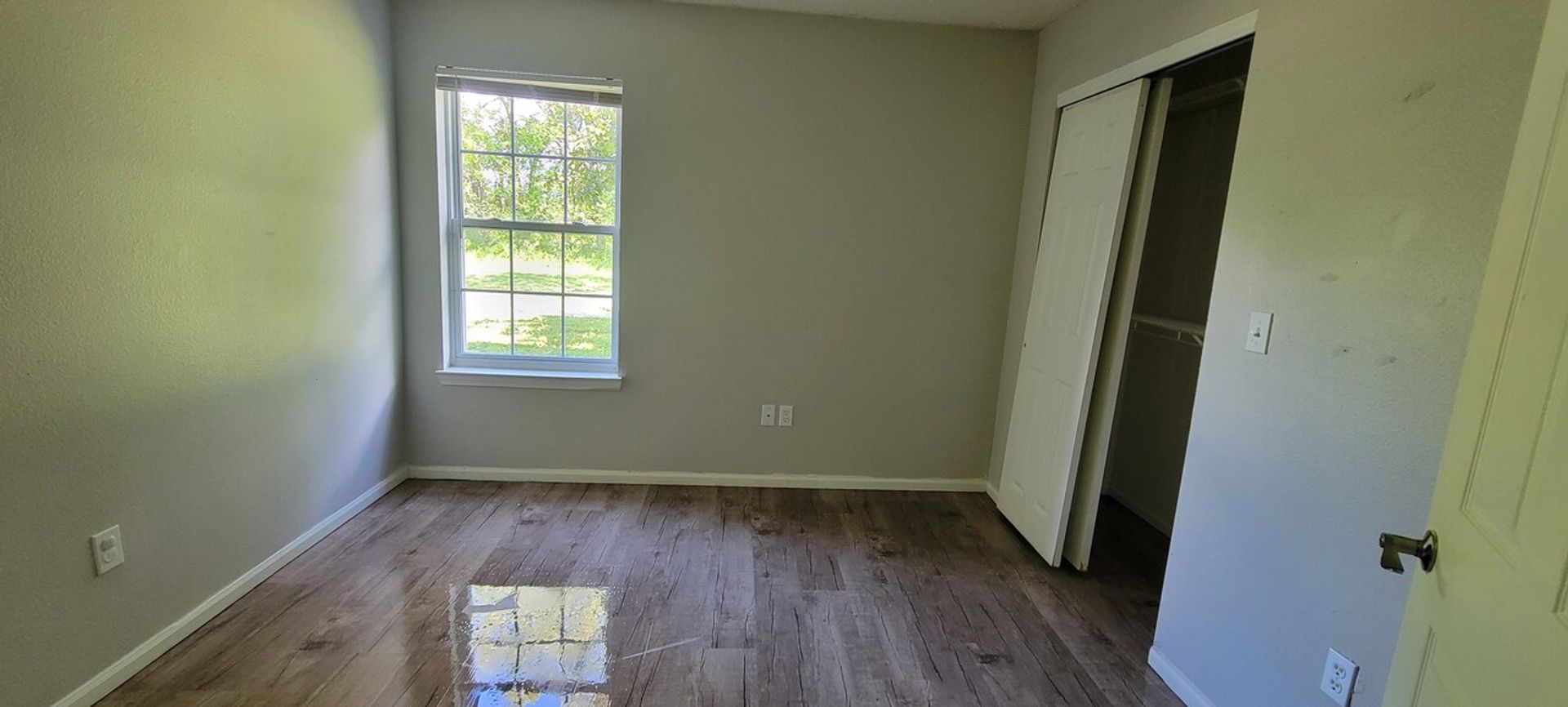 Pittsburg Apartment: 310 S Free King Hwy