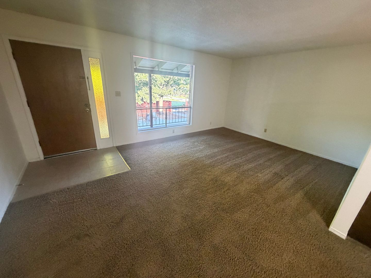 Joplin Apartment: 1802 S. Wall Ave.